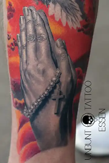 tätowierer essen - betende hände tattoo